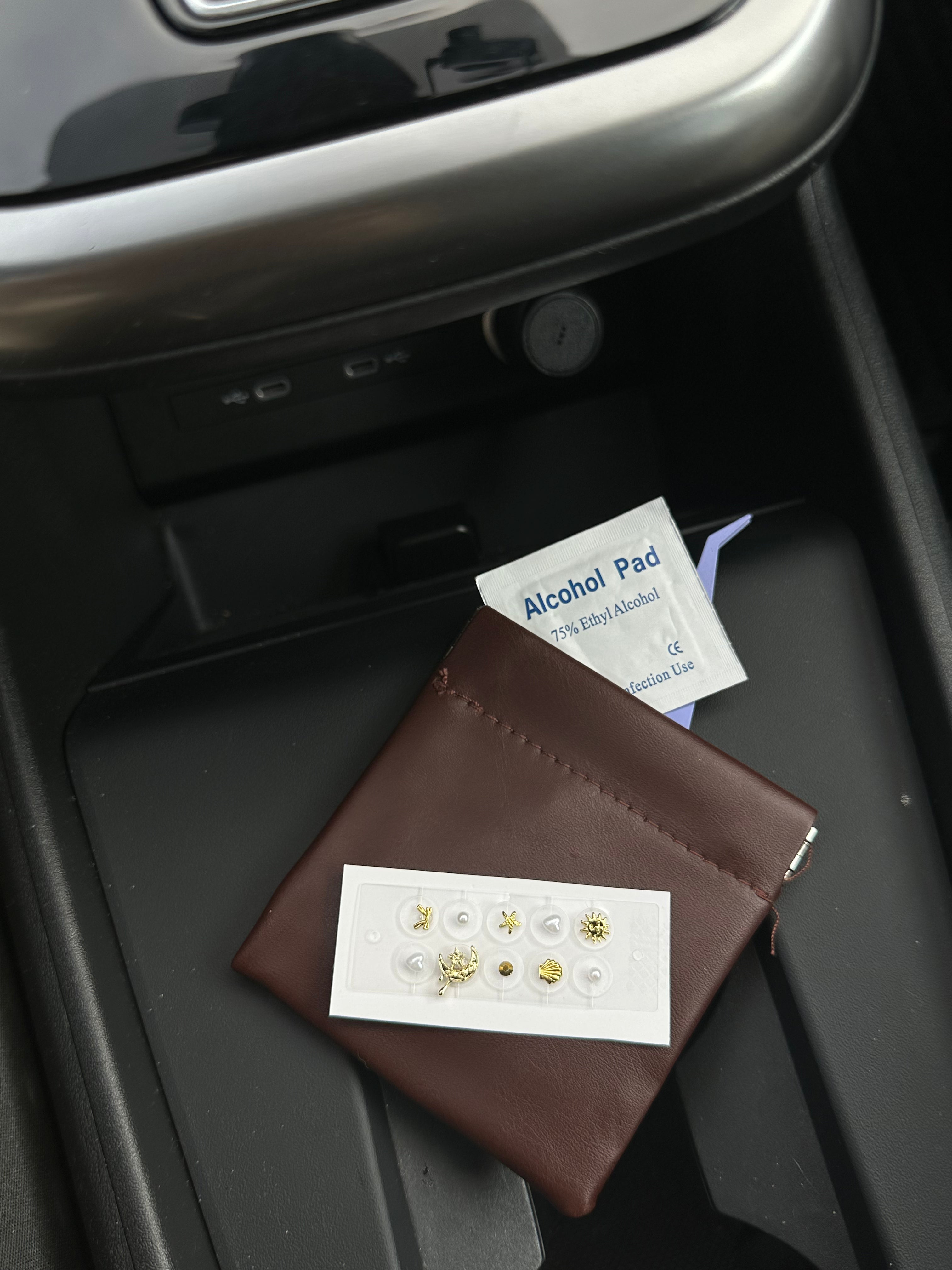 Limited Pre-order! ARAYA chic ear seeds starter kit