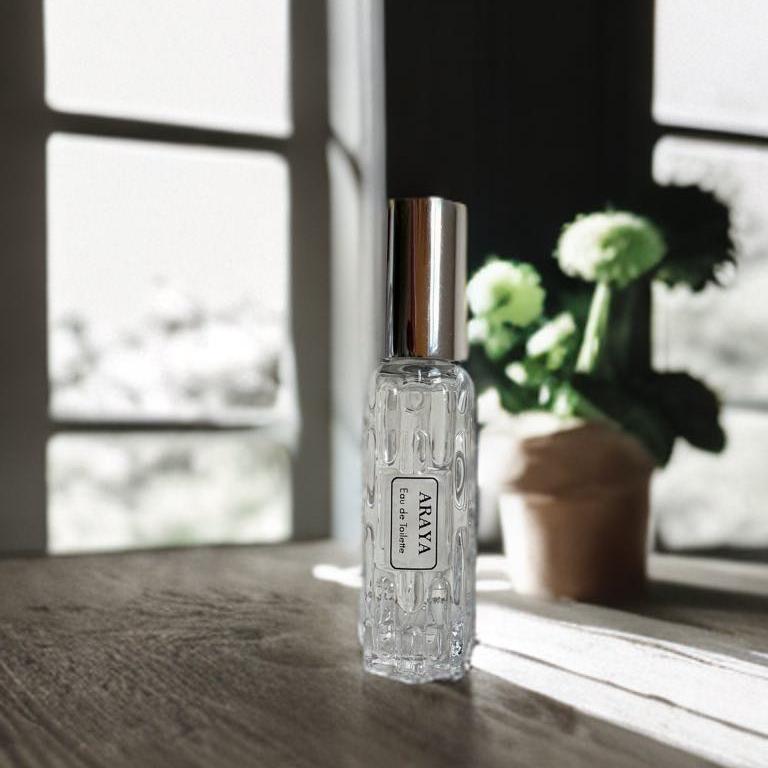 Foggy dawn in the garden - Eau De Toilette